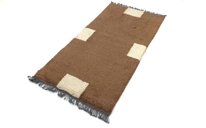 Nepal Teppich 140 x 70 cm - braun