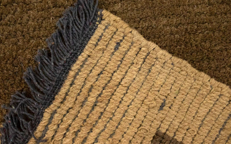 Nepal Teppich 140 x 70 cm - braun