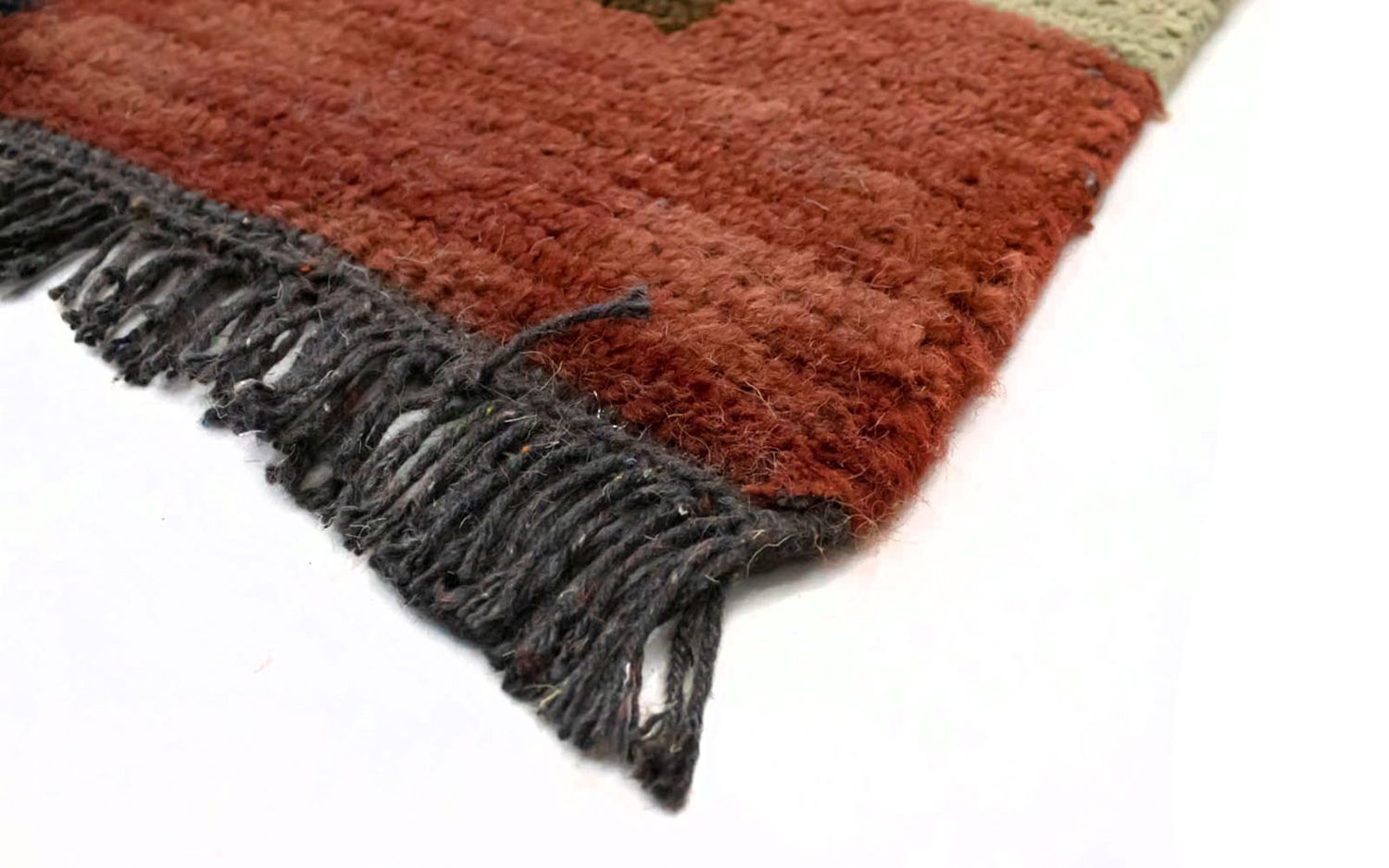 Nepal Teppich 140 x 70 cm - braun