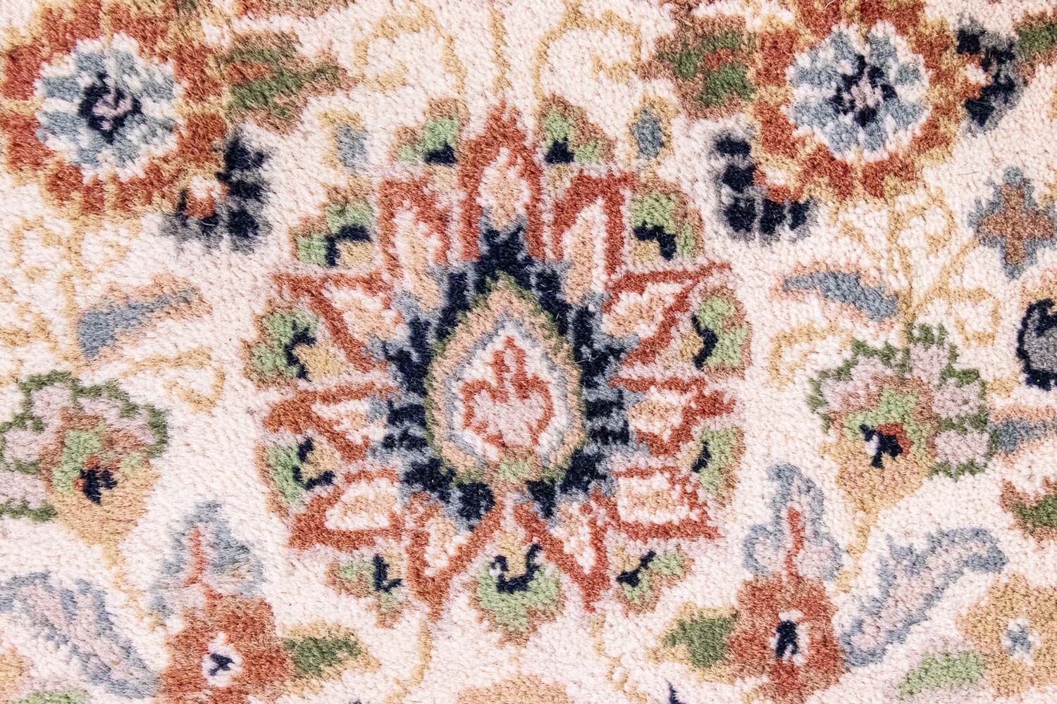 Orientteppich 240 x 169 cm