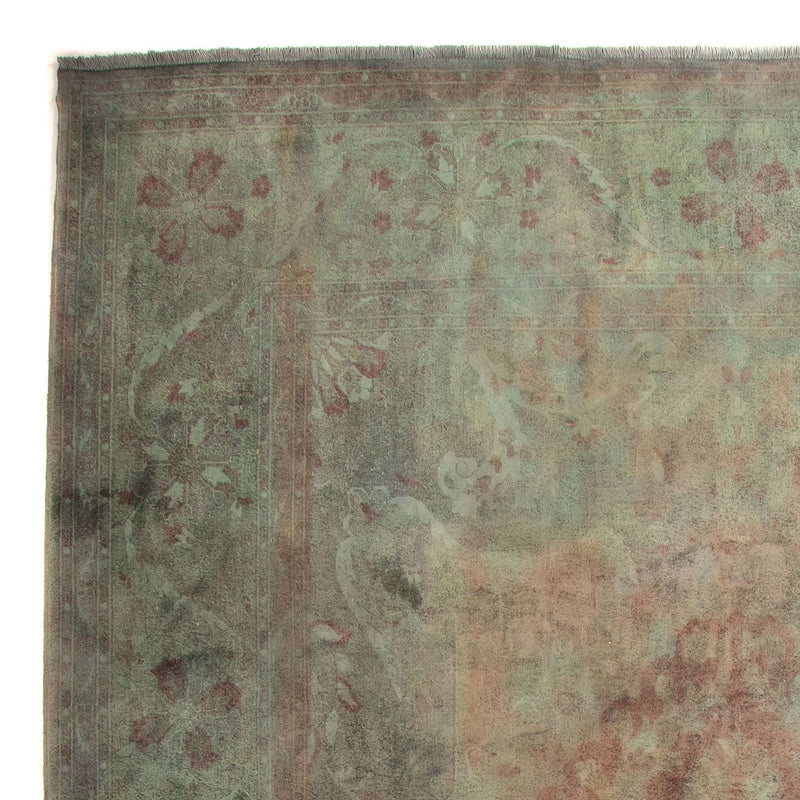Orientteppich 306 x 255 cm