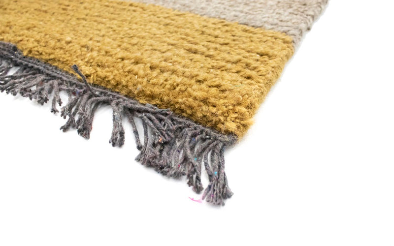 Nepal Teppich 140 x 70 cm - mehrfarbig