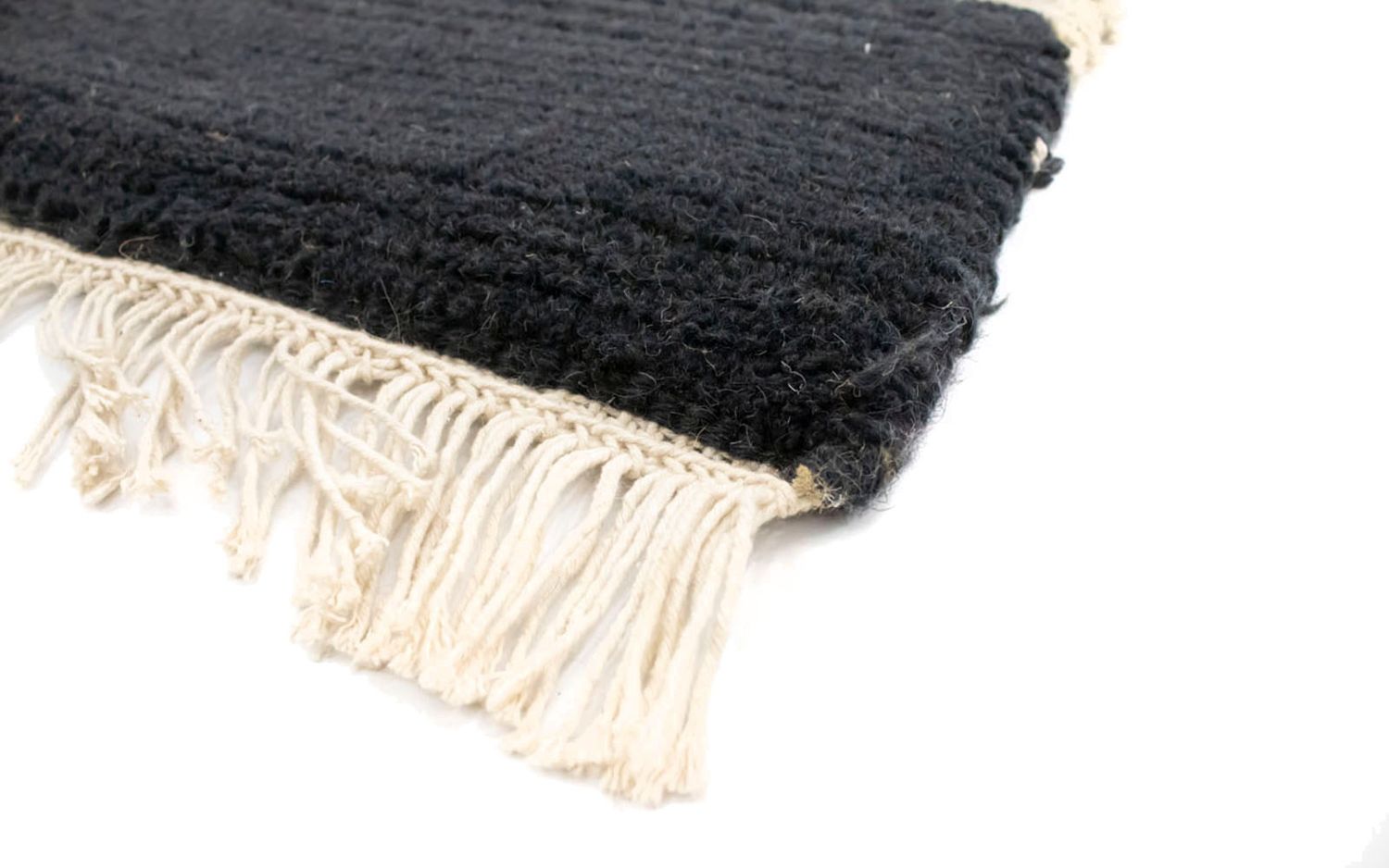 Nepal Teppich 140 x 70 cm - mehrfarbig