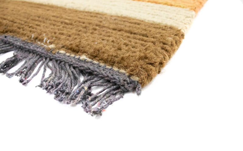 Nepal Teppich 140 x 70 cm - mehrfarbig