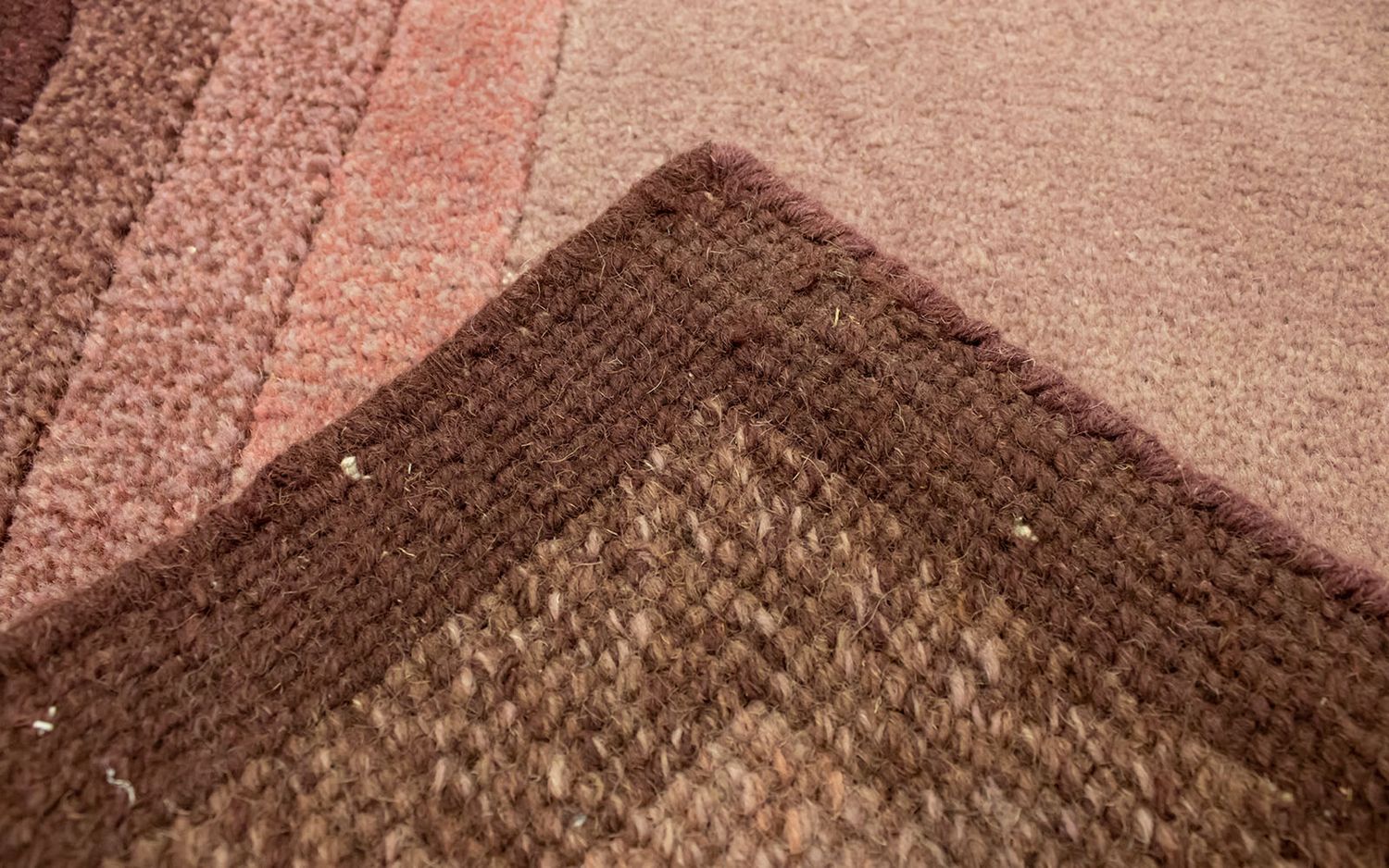 Nepal Teppich 140 x 70 cm - lila