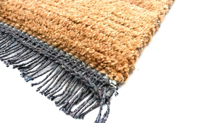 Nepal Teppich 140 x 70 cm - braun