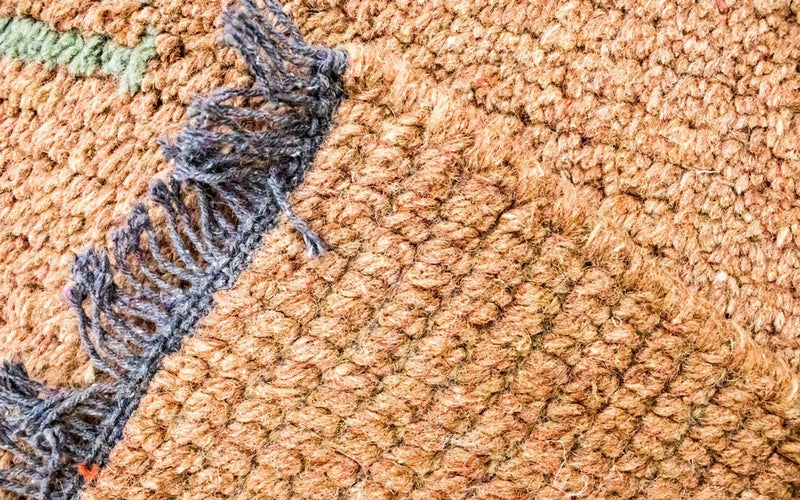 Nepal Teppich 140 x 70 cm - braun