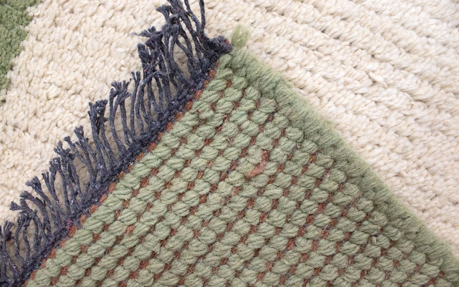 Nepal Teppich 140 x 70 cm - beige