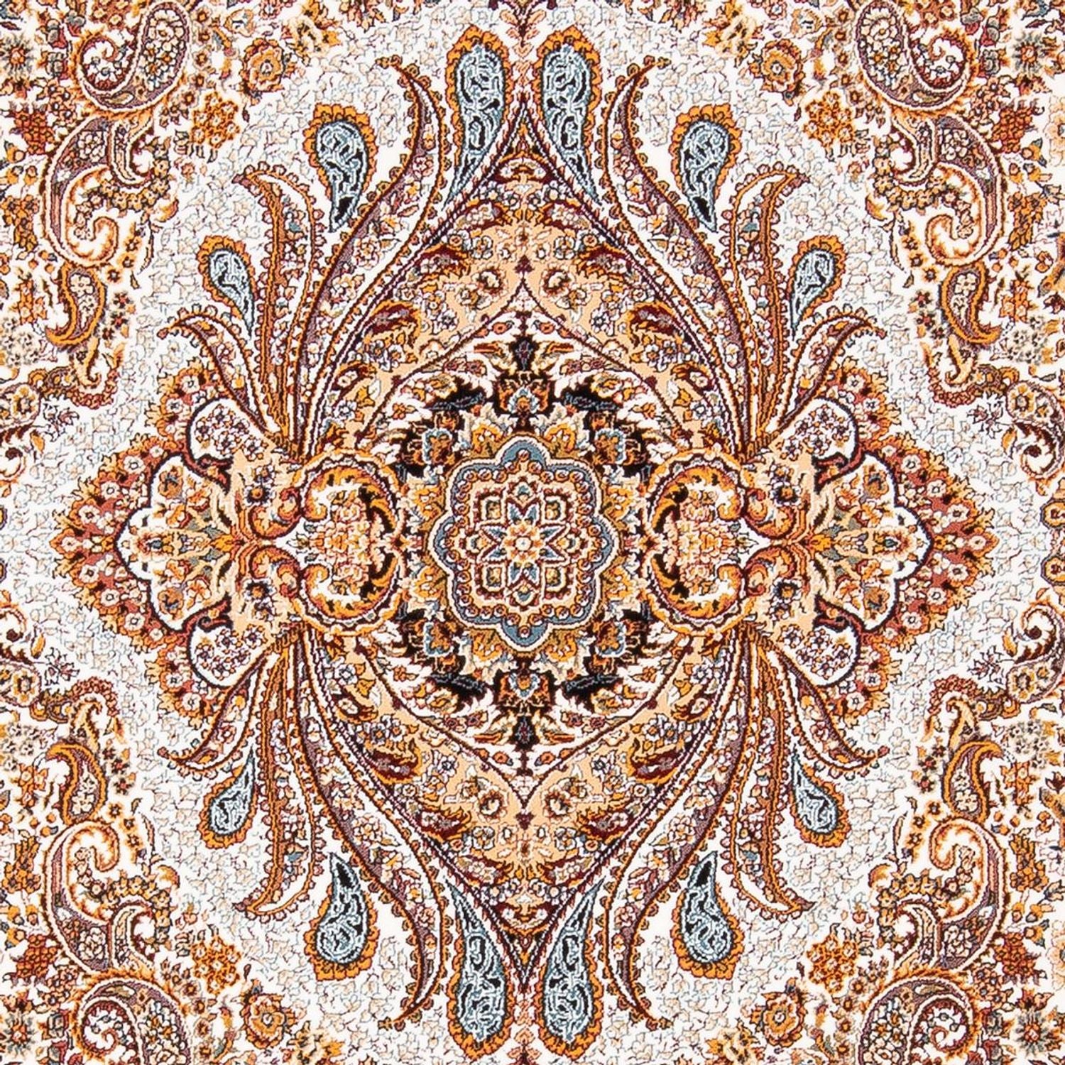 CRArisa-7-150x100