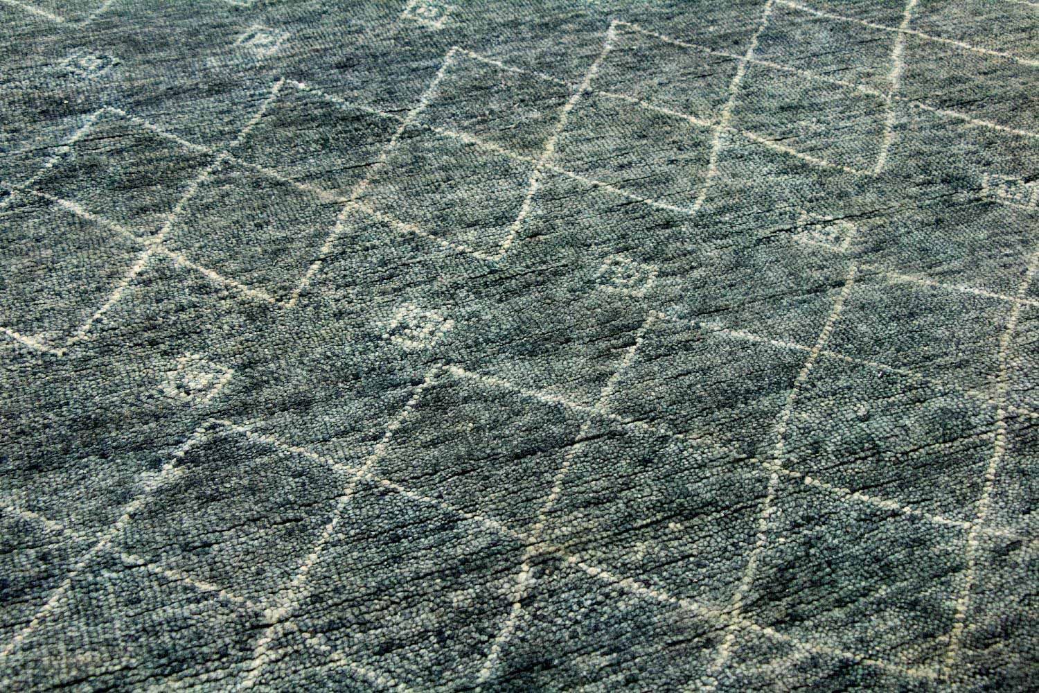 Designer Teppich 251 x 153 cm - grau