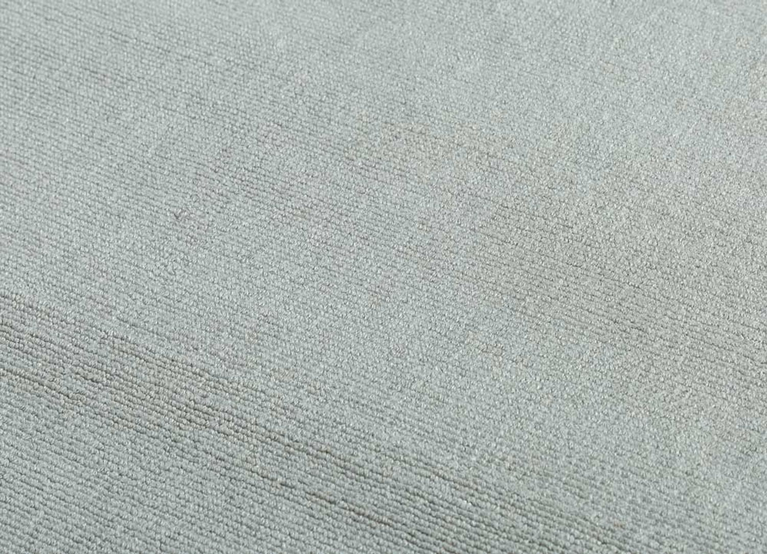 Viskose Teppich - 240 x 150 cm - hellgrau