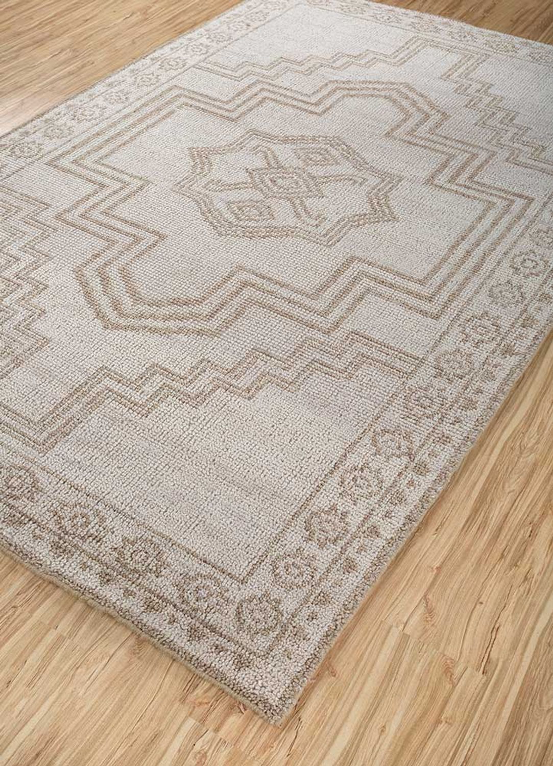 Wollteppich - 270 x 180 cm - creme