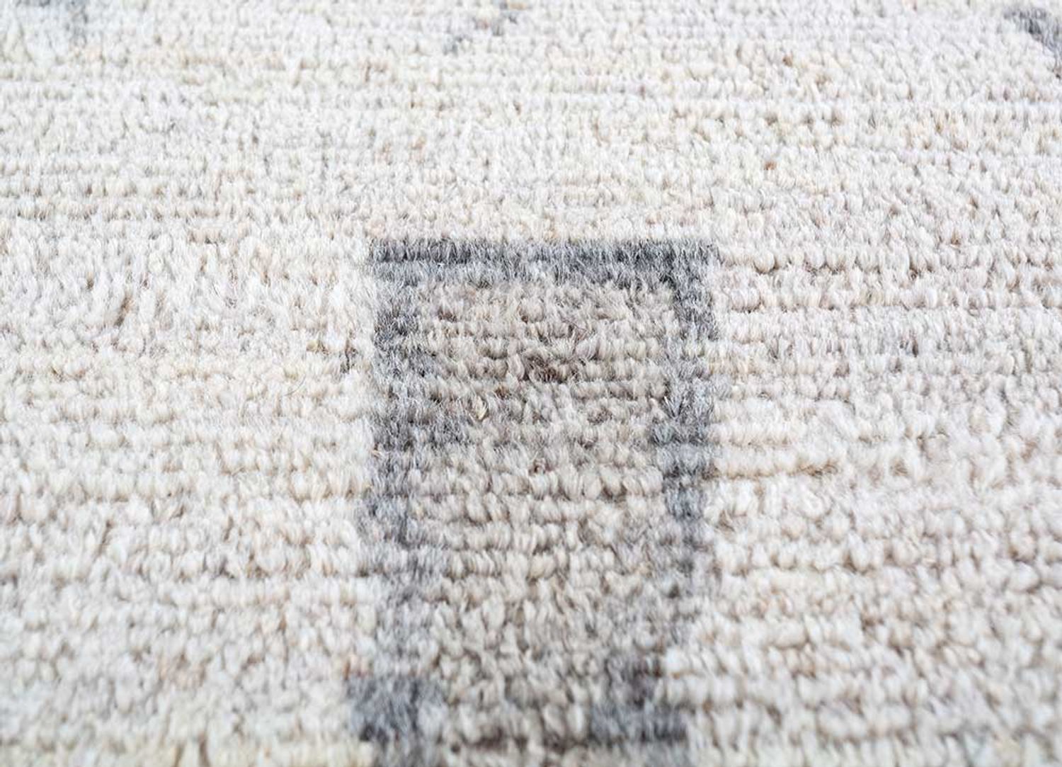 DP02-RUG1159972-240x150