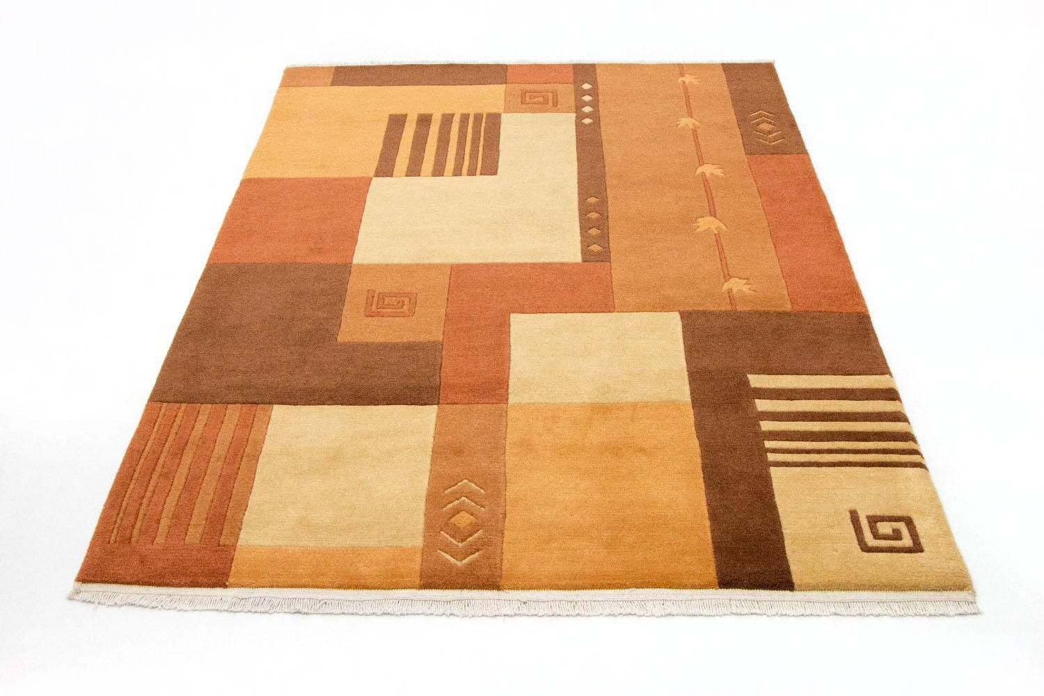 Nepal Teppich 184 x 120 cm - mehrfarbig