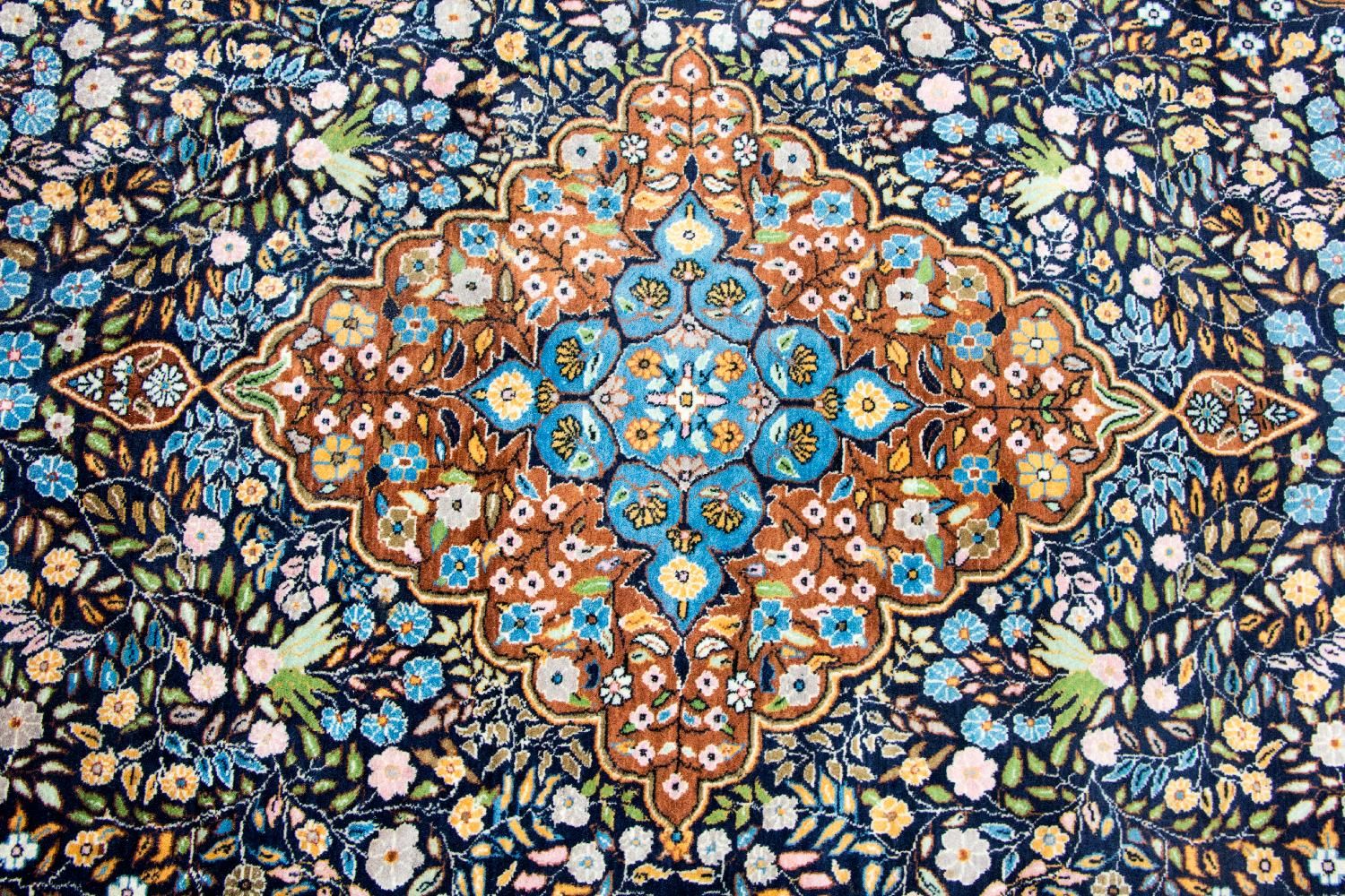 Orientteppich 226 x 140 cm - blau
