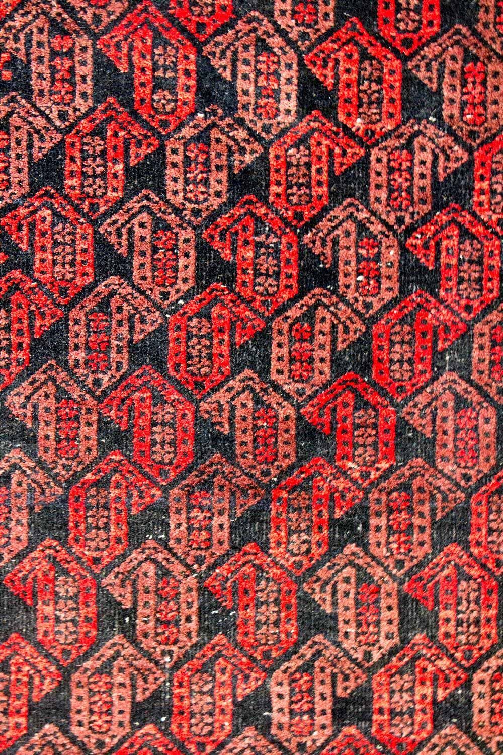 Belutsch Teppich 215 x 106 cm - mehrfarbig