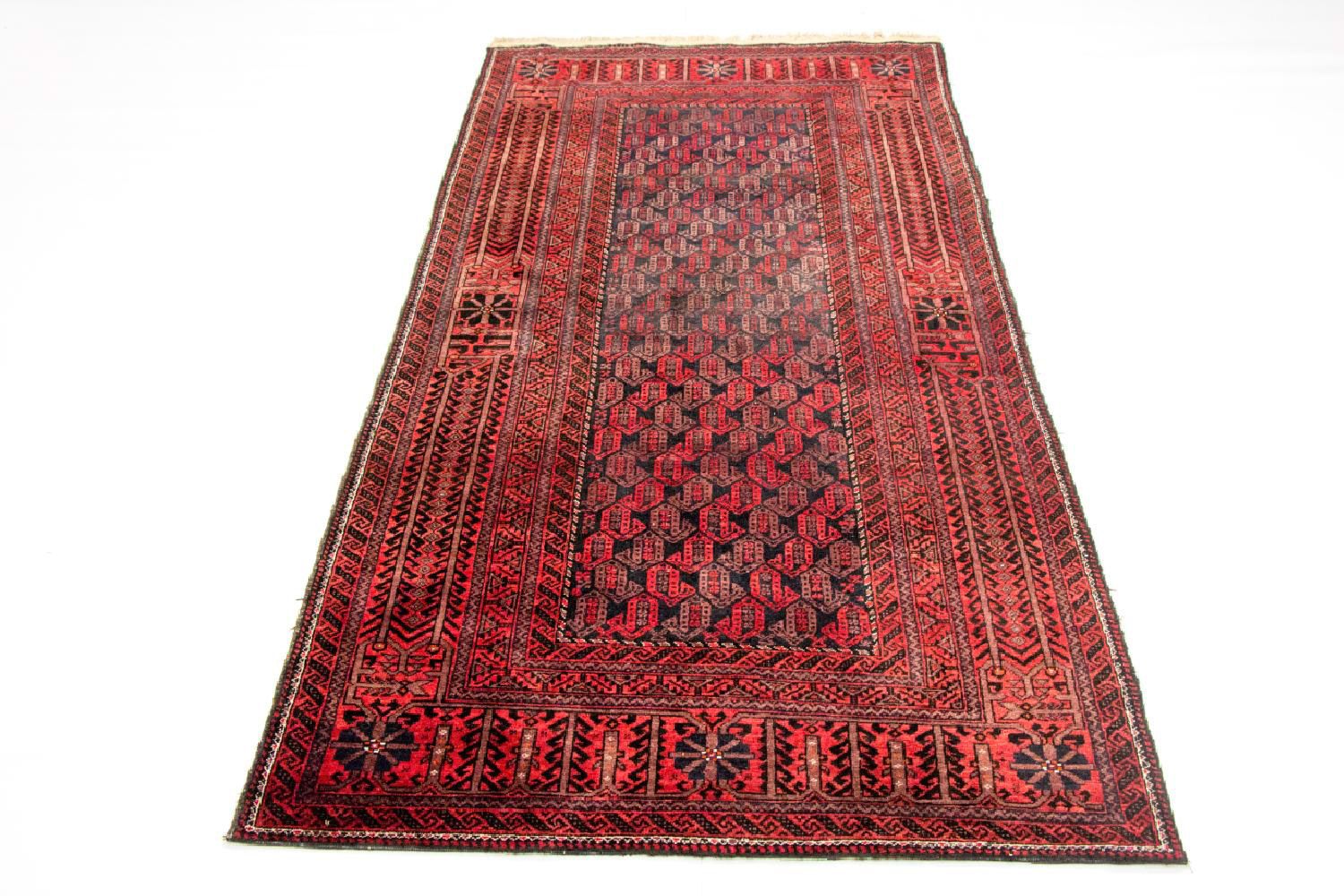 Belutsch Teppich 215 x 106 cm - mehrfarbig
