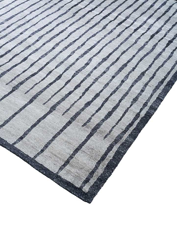 Viskose Teppich - 435 x 255 cm - hellgrau