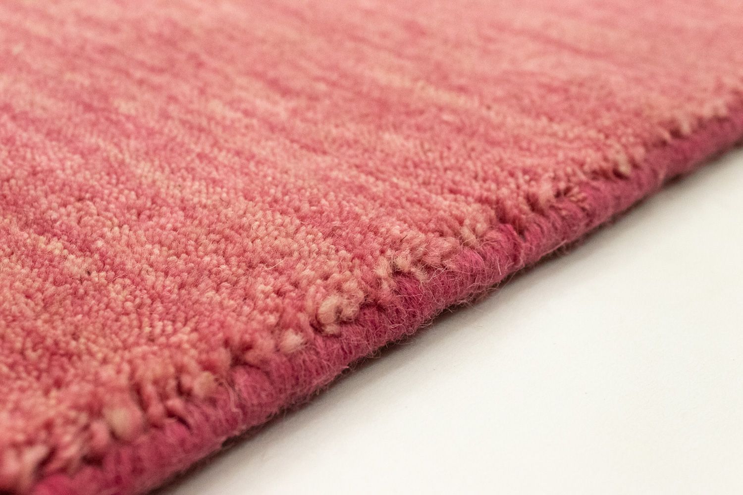 Gabbeh Teppich - Indus 400 x 80 cm - rosa