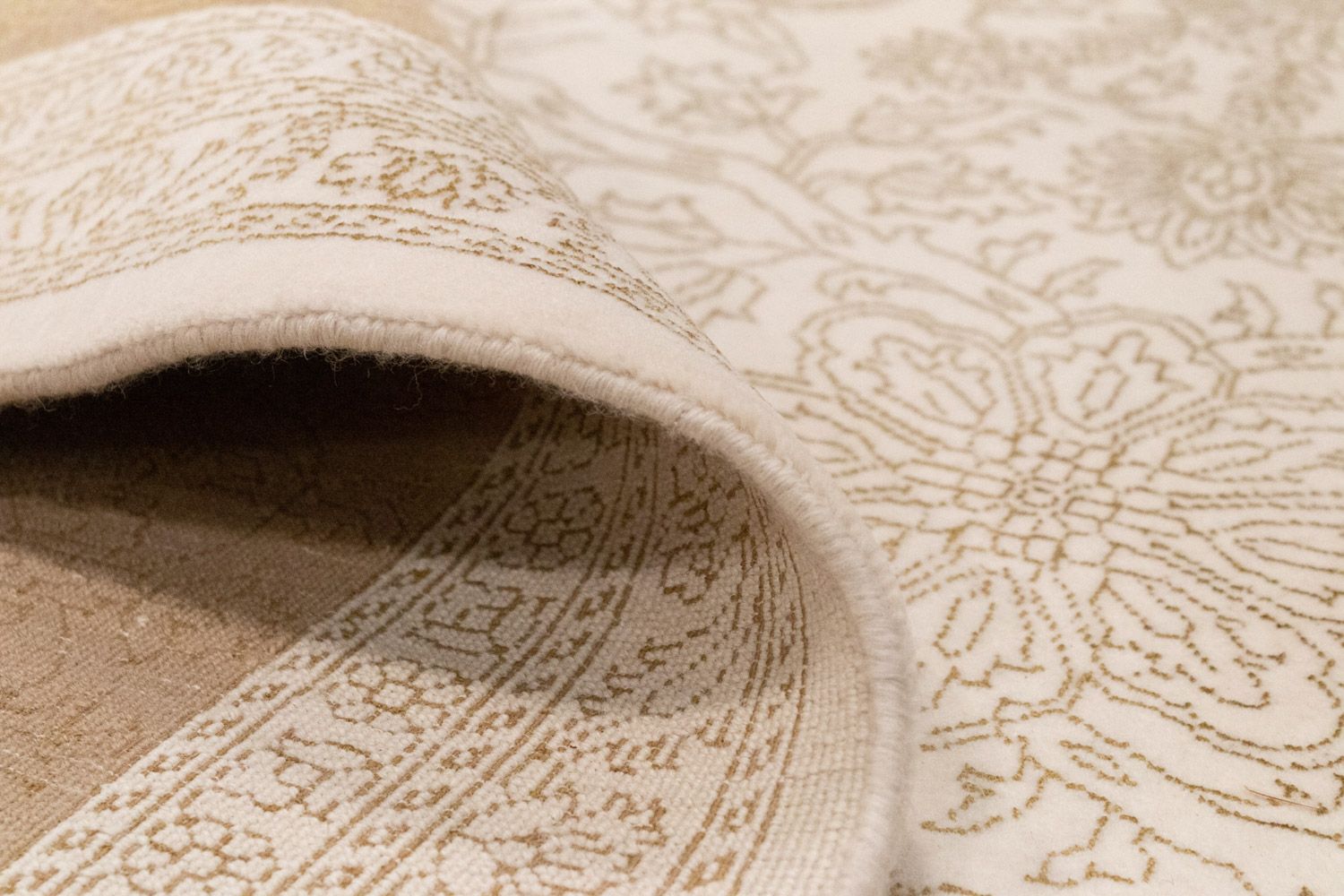 Designer Teppich 357 x 251 cm - beige