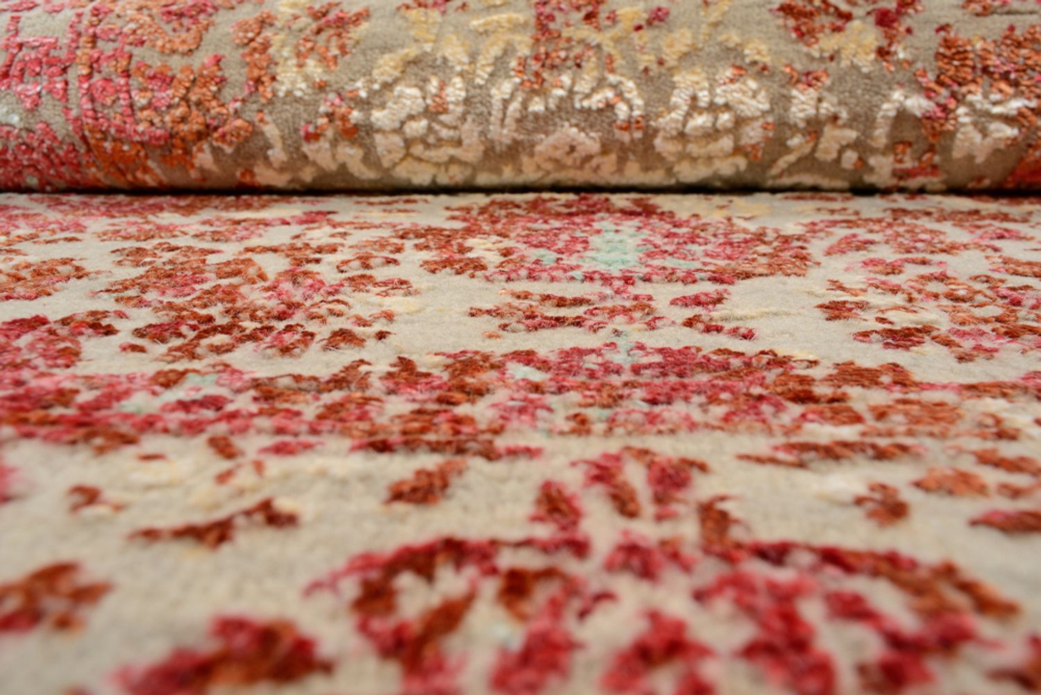 Designer Teppich - 134 x 71 cm - hellrot