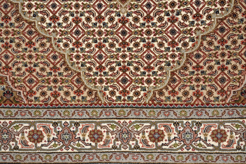 Orientteppich - Täbriz - 177 x 125 cm - dunkelbeige