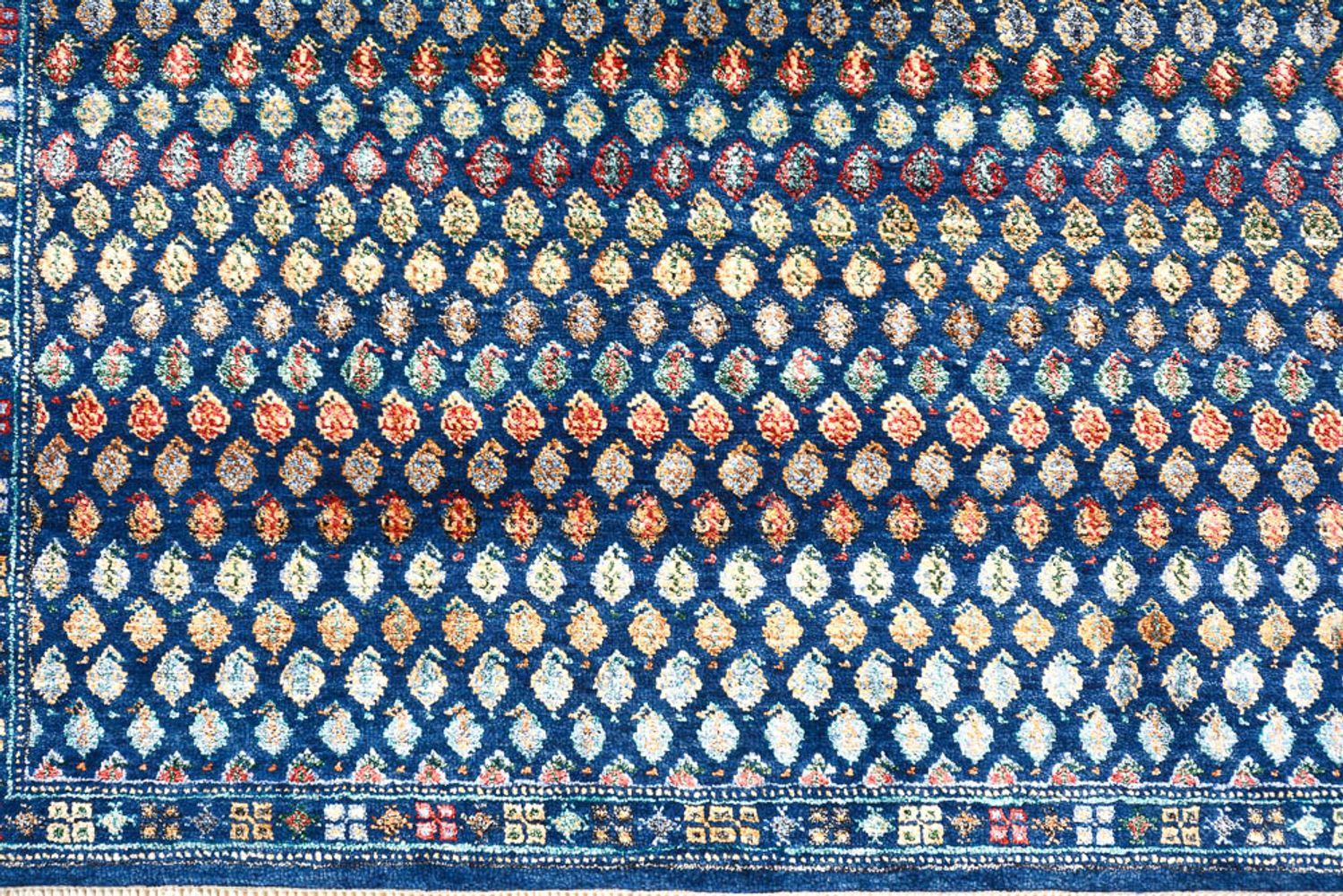 Designer Teppich - 154 x 93 cm - dunkelblau
