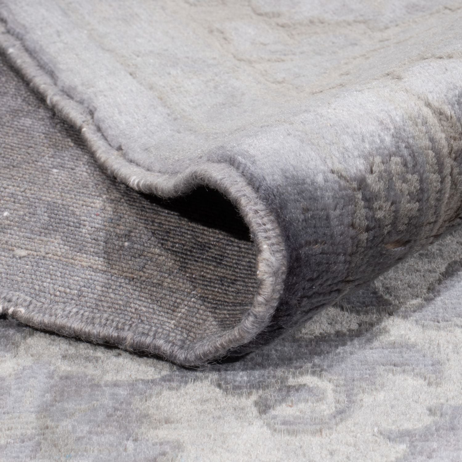 Designer Teppich - 294 x 246 cm - silber
