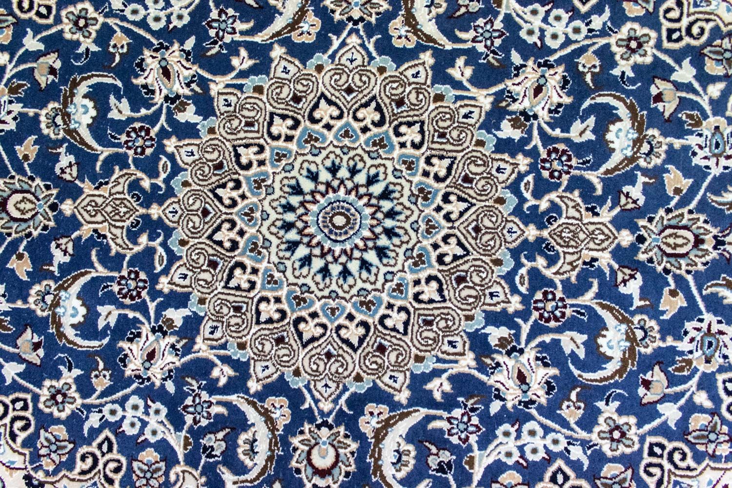 Perserteppich - Nain 135 x 89 cm Teppichbrücke