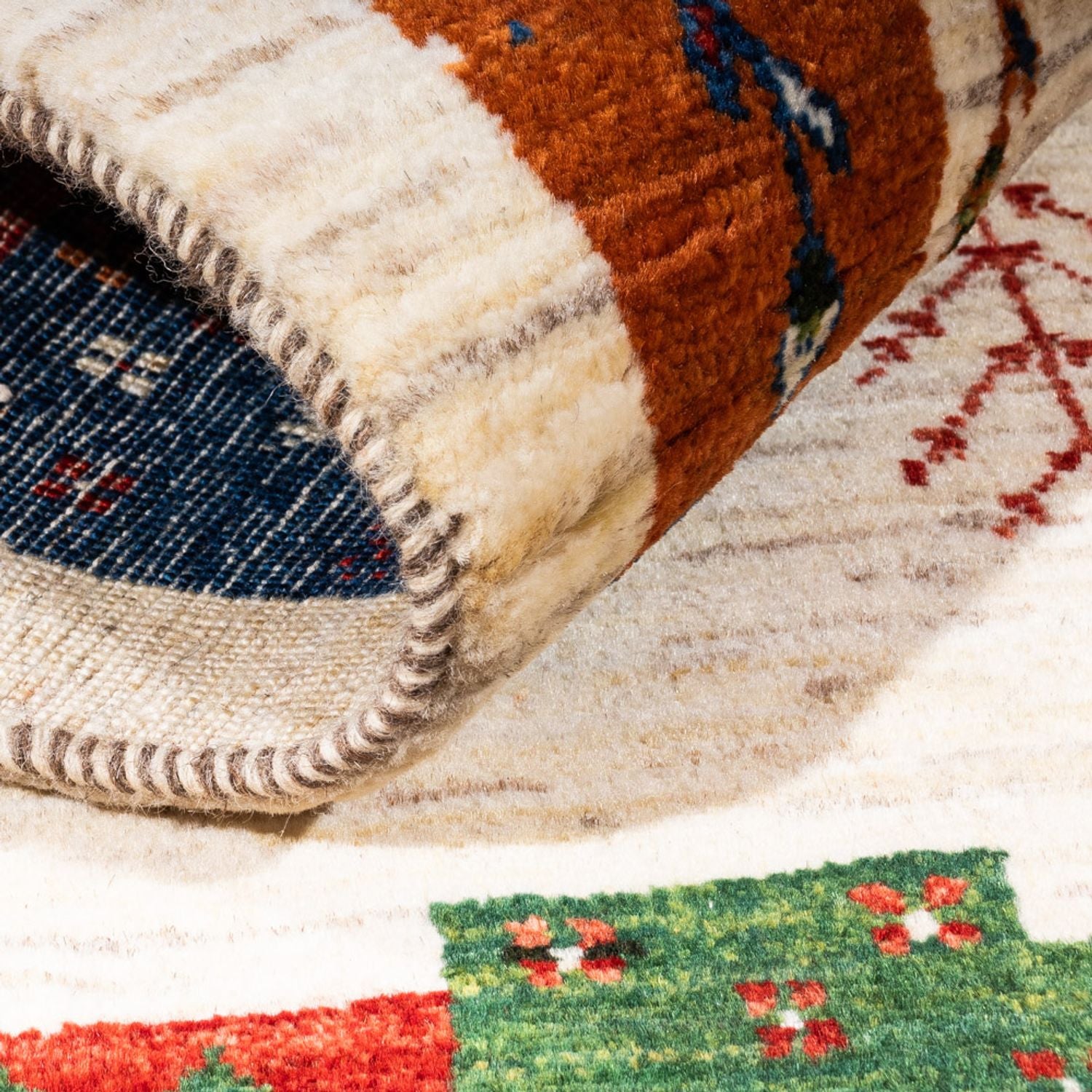 Gabbeh Teppich - Loribaft Perser - Royal - 135 x 83 cm - mehrfarbig