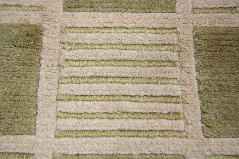Nepal Teppich 245 x 155 cm - mehrfarbig
