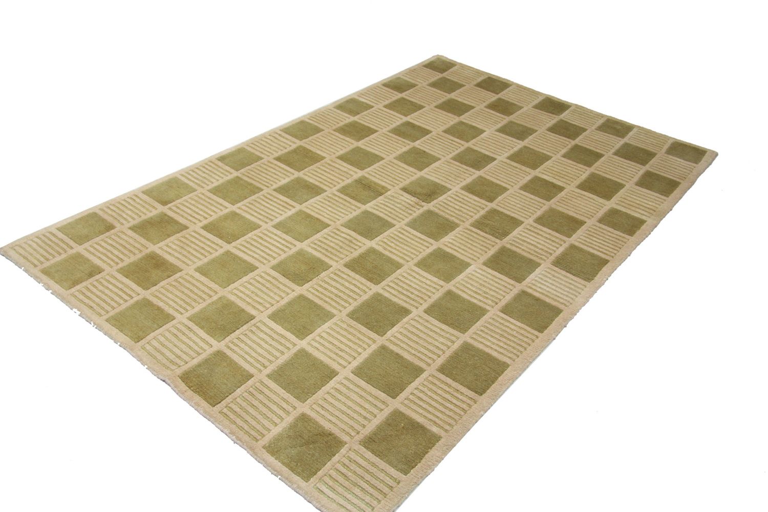 Nepal Teppich 245 x 155 cm - mehrfarbig