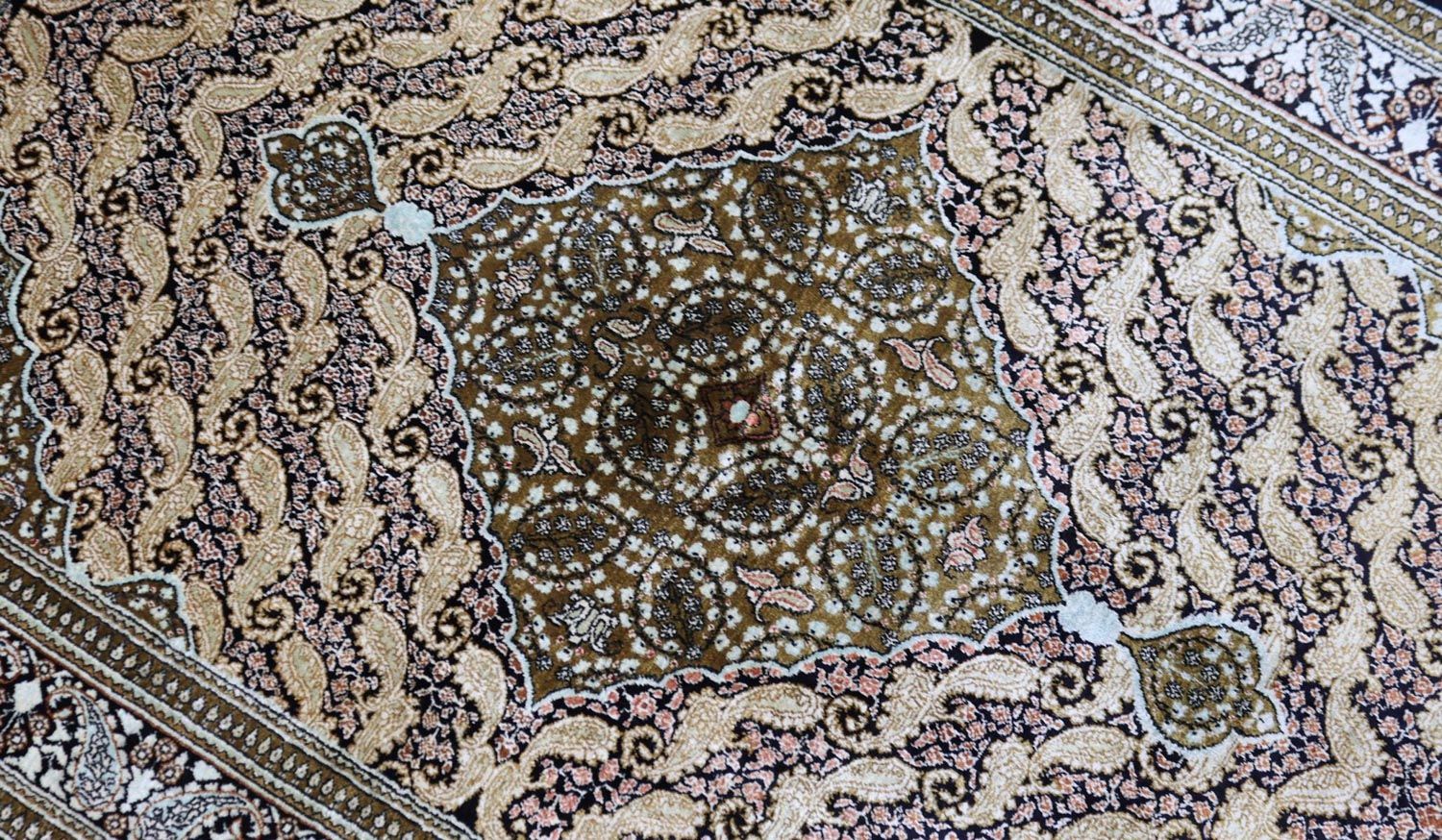 Seidenteppich - Ghom Seide - Premium 163 x 109 cm Teppichbrücke