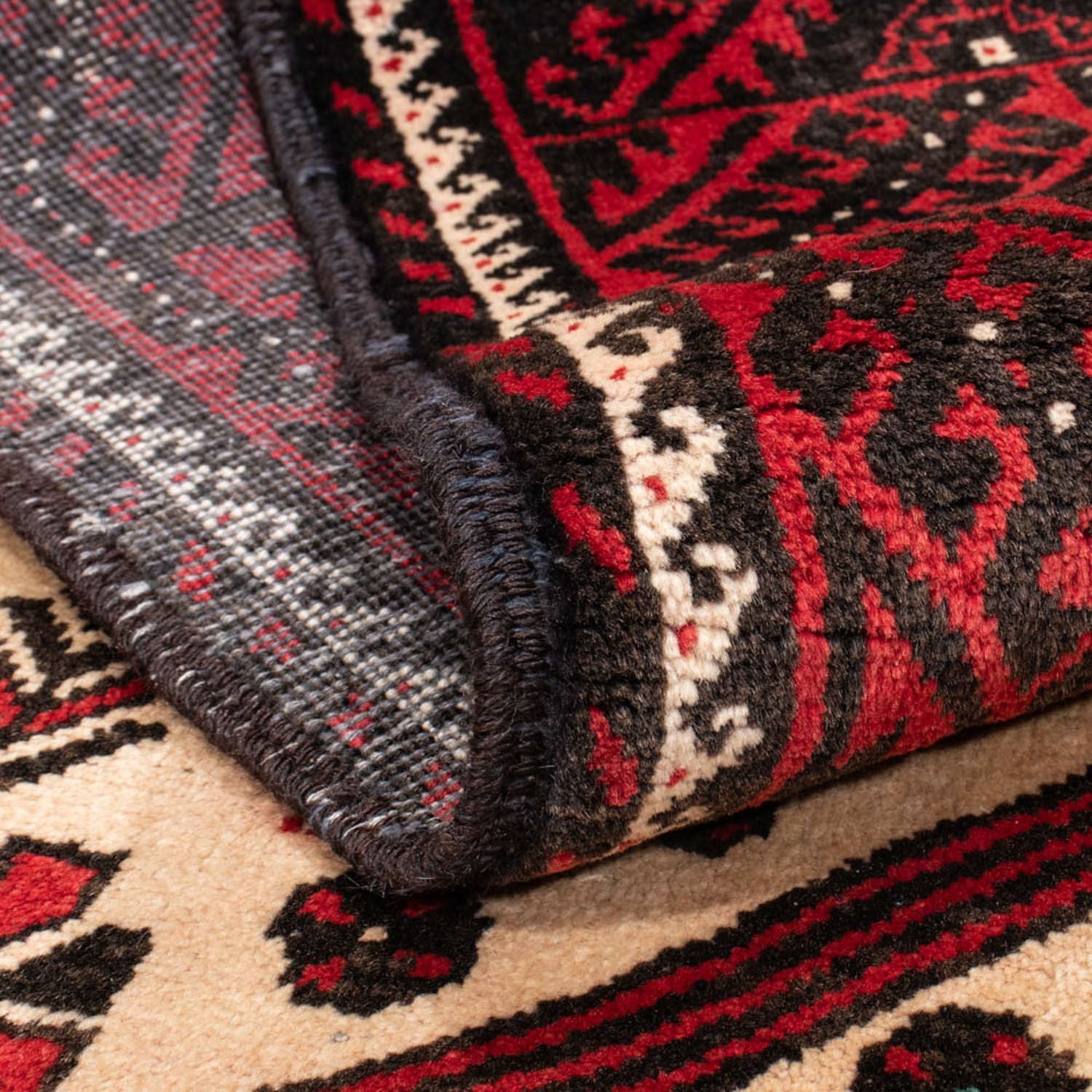 Belutsch Teppich 199 x 115 cm - rot