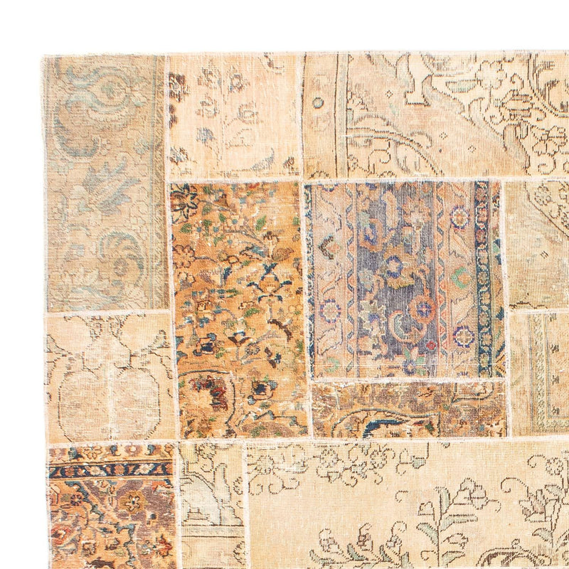 Patchwork Teppich 305 x 241 cm