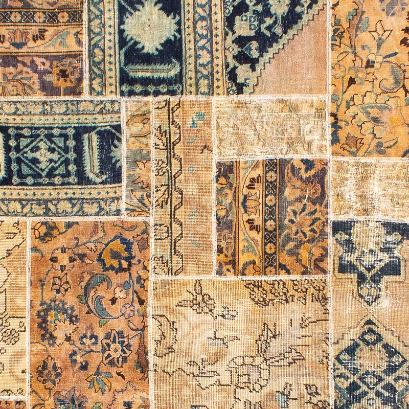 Patchwork Teppich 301 x 240 cm