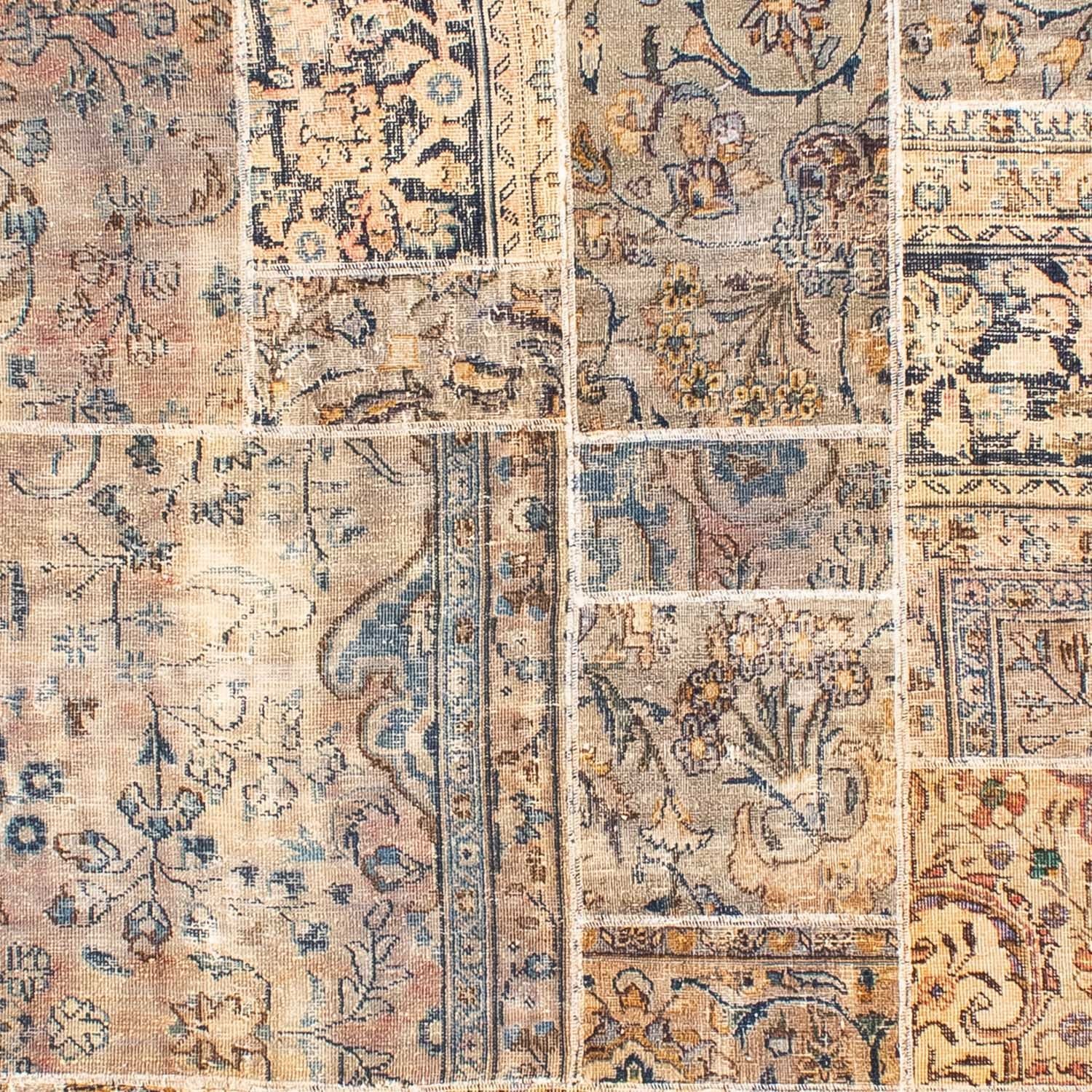 Patchwork Teppich 303 x 240 cm