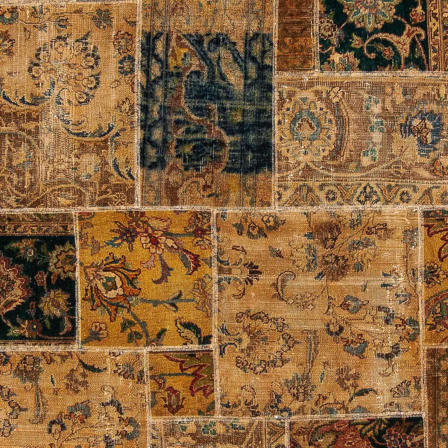 Patchwork Teppich 275 x 182 cm