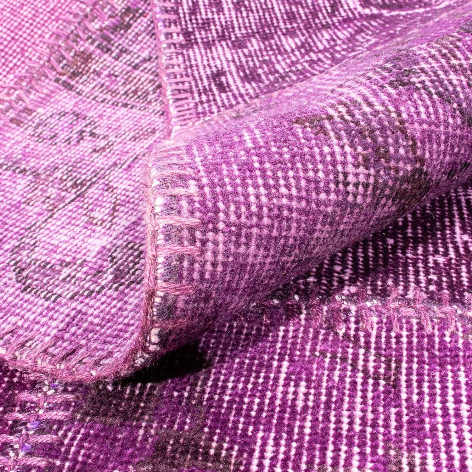 Patchwork Teppich 240 x 170 cm - lila