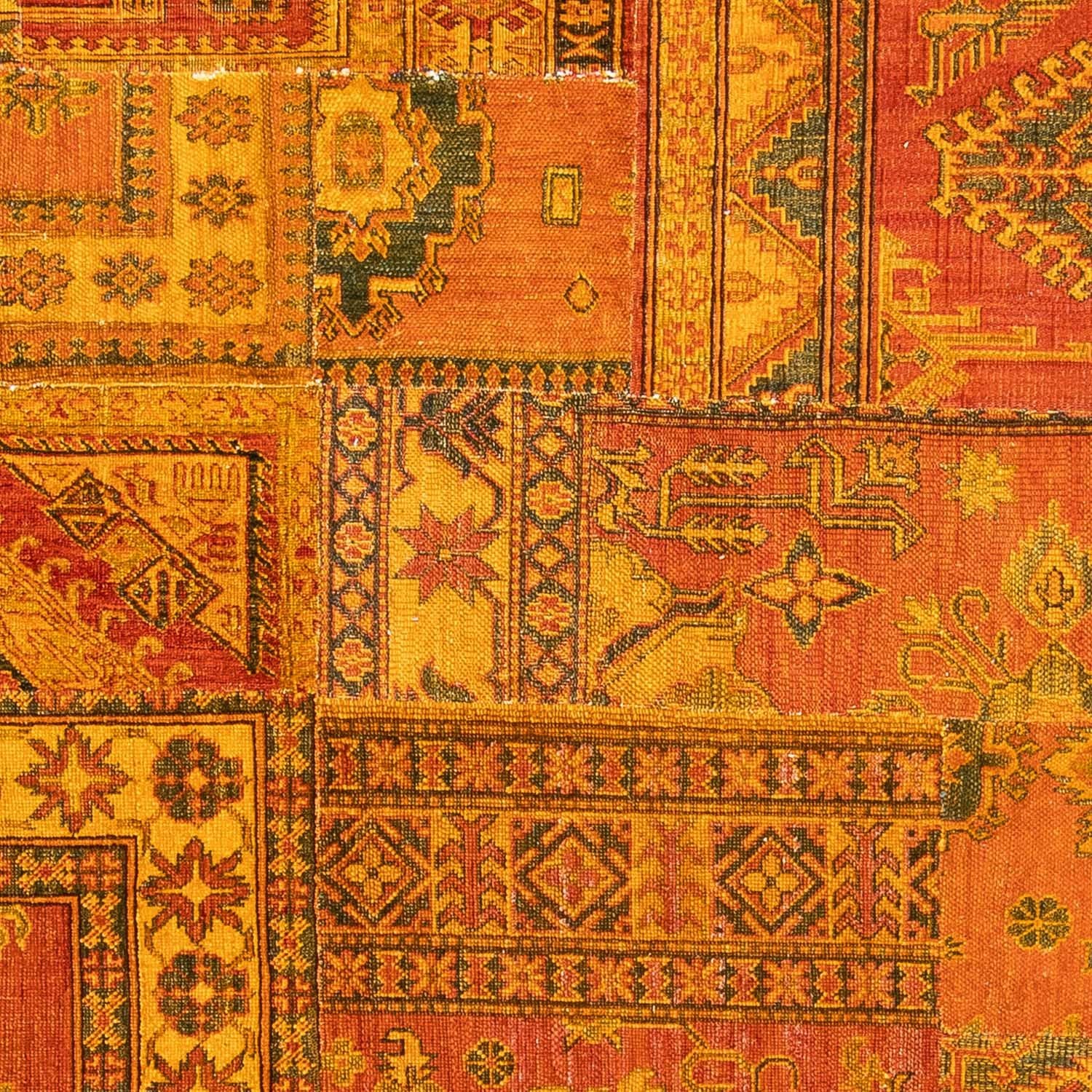 Patchwork Teppich 295 x 239 cm