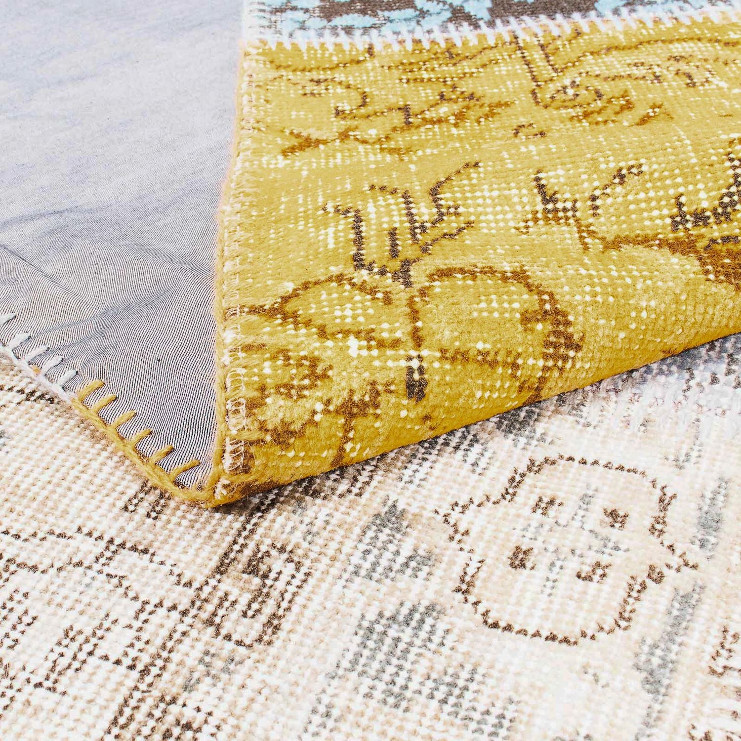 Patchwork Teppich 300 x 200 cm - mehrfarbig