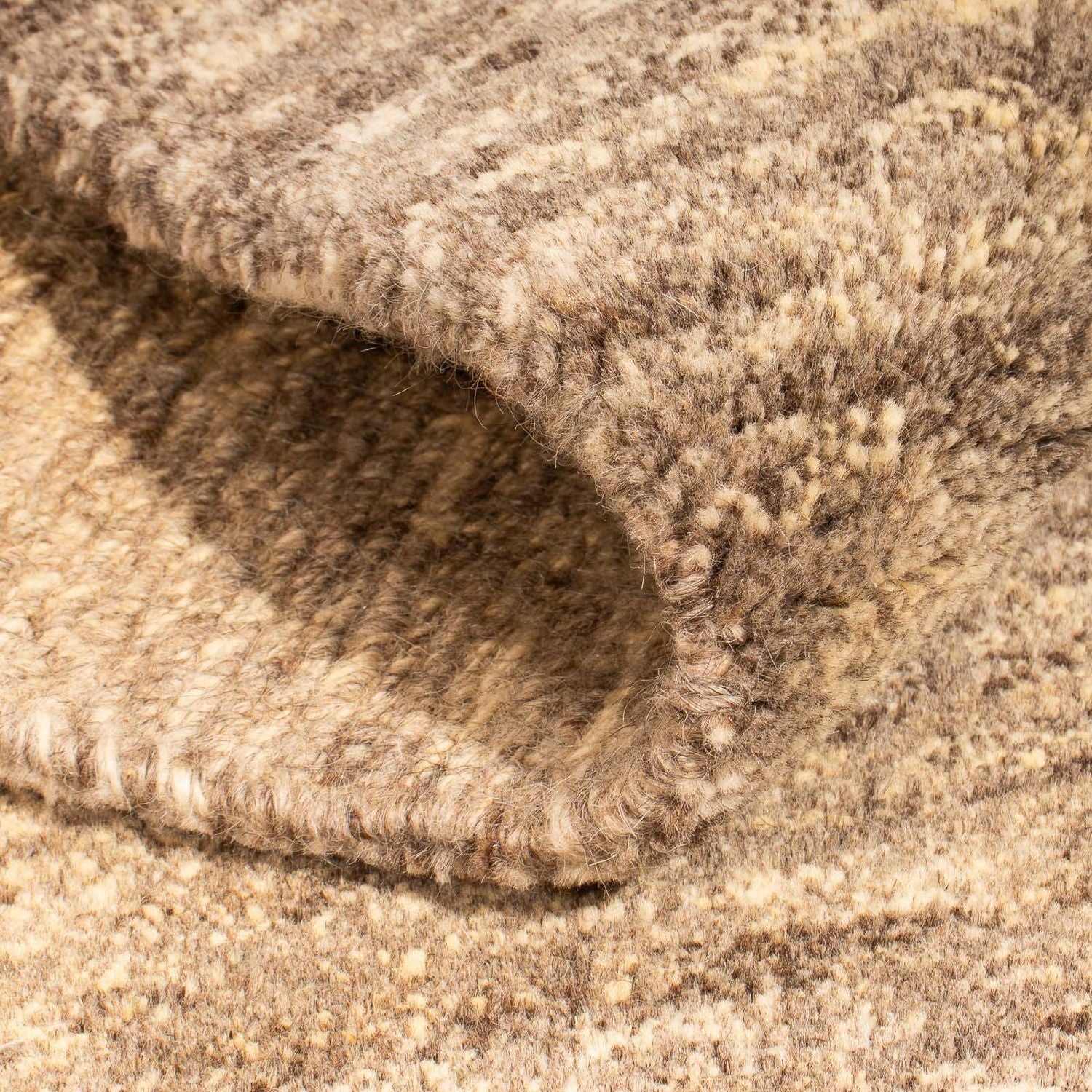Nepal Teppich 140 x 70 cm - mehrfarbig